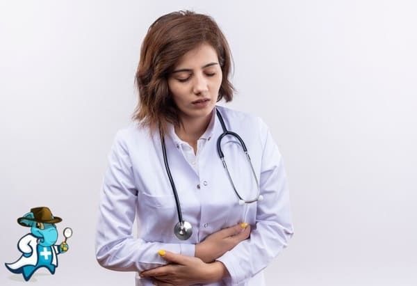 ¿Cuál es el Periodo las Carencias del Seguro de Salud Para una Persona con Dolor de Estómago en España?