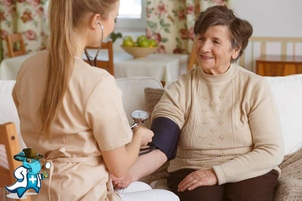 Seguro de Salud Para Mayores de 55 años más Económico   2024 en España