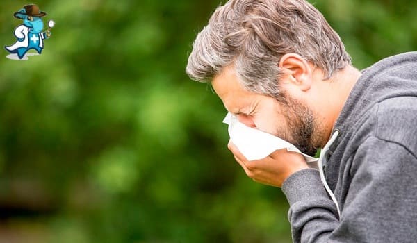 Aumenta el Precio del Seguro de Salud Para una Persona con una Alergia Estacional en España